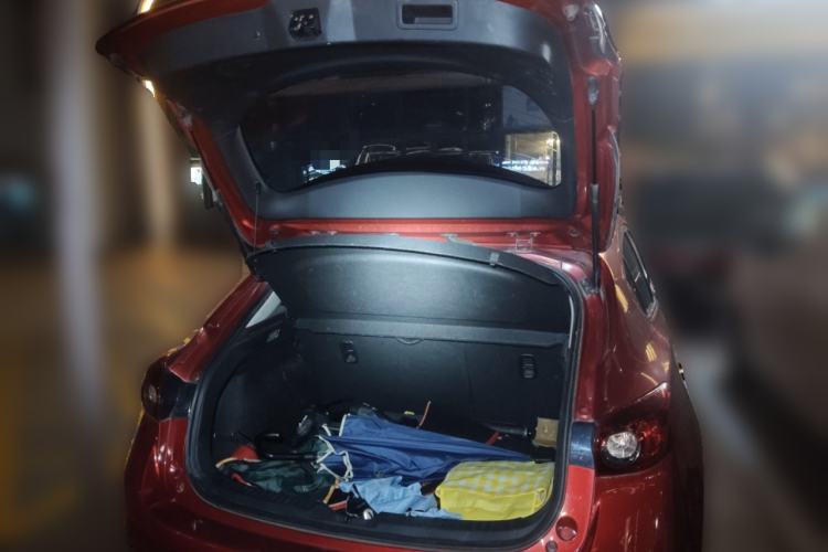 Used Mazda 3 Axela 2017 Hatchback 1.5L Automatic Comfort Model Emission Standard China V
