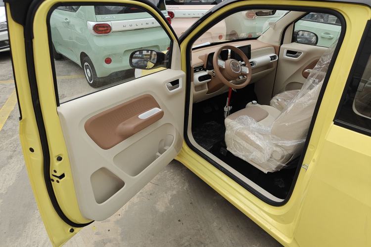 Used Wuling Hongguang MINIEV 2024 3rd Generation 170 km
