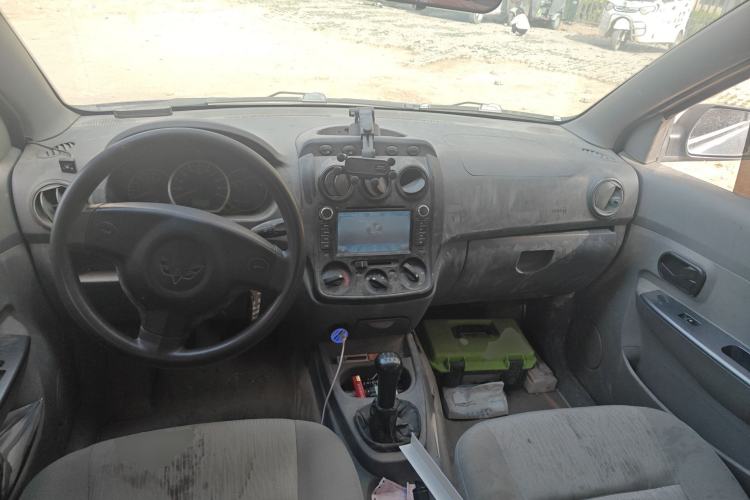 Used Wuling Hongguang 2013 1.5L Base Version
