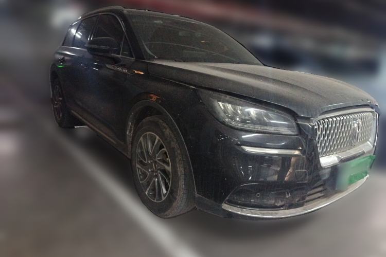 Used Lincoln Corsair 2022 2.0T Two-Wheel Drive Deluxe Edition Front Right 45 Deg