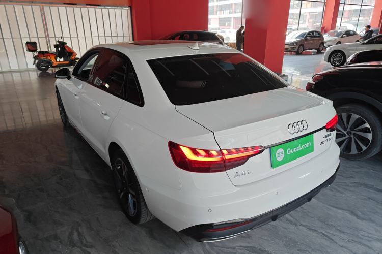 Used Audi A4L 2022 40 TFSI Luxury Dynamic Model