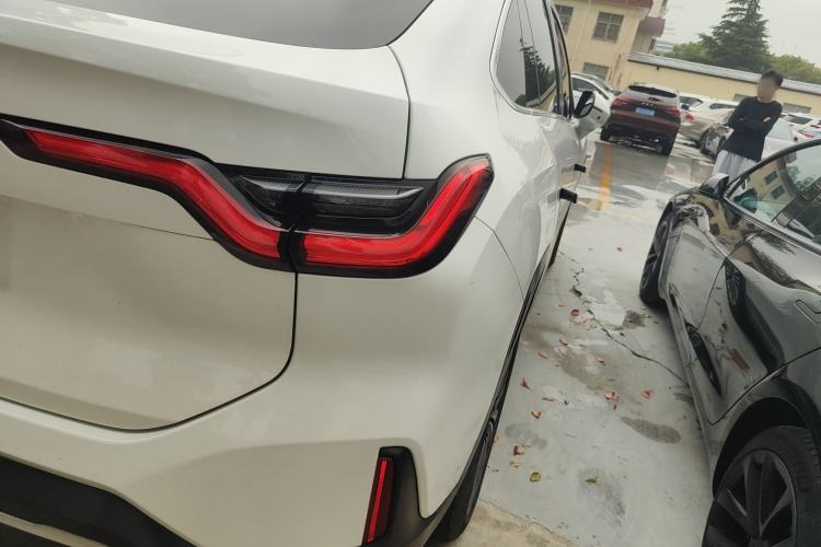 Used Nio EC6 2020 605 km Sport Edition Right Rear Taillight