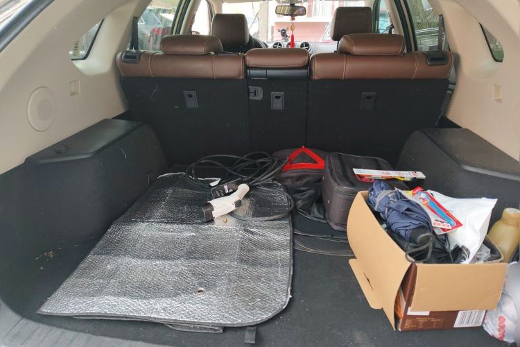 Used BYD Tang New Energy 2015 2.0T Four-Wheel-Drive Flagship Model Trunk