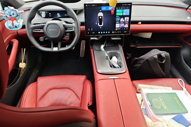 Used Xiaomi Auto SU7 2024 Four-Wheel Drive Ultra-Long Range Advanced Intelligent Driving Max Edition
