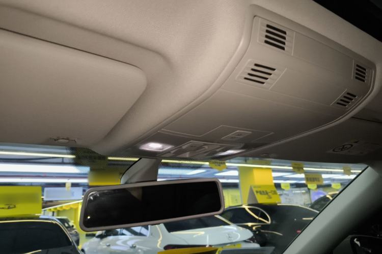 Used Volkswagen Tayron 2019 330TSI Two-Wheel Drive Luxury Model China VI Standard Headliner