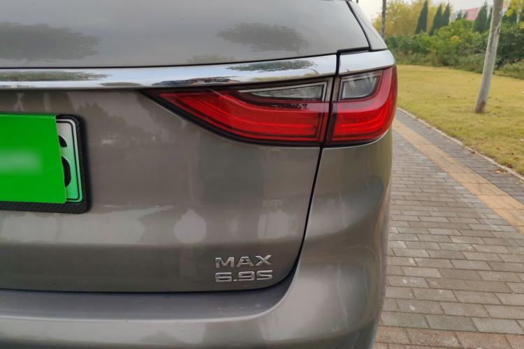 Used BYD Song MAX New Energy 2019 DM 1.5T Smart Connect Zhiyao Model 6-Seater China V Emission Standard
