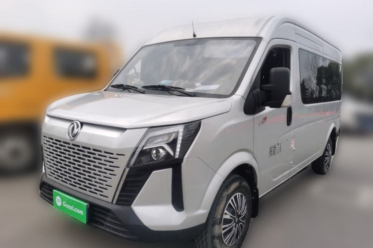 Used Dongfeng Yufeng 2023 V9+ 2.0T Manual Front-Wheel-Drive Multi-Function Mid-Roof Van with 7/8/9 Seats