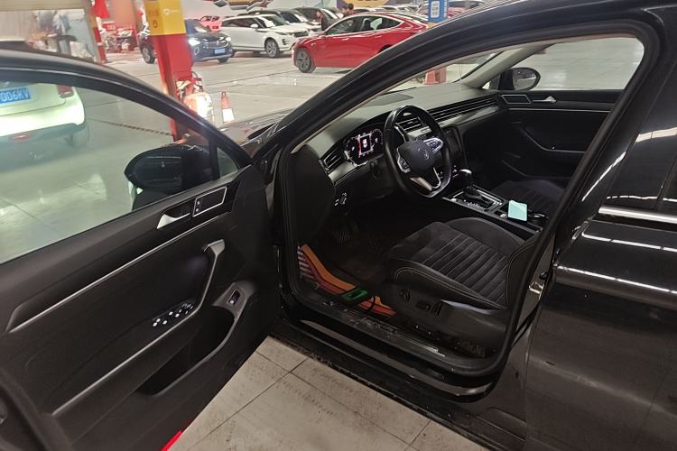 Used Volkswagen Magotan 2020 380TSI DSG Luxury Version
