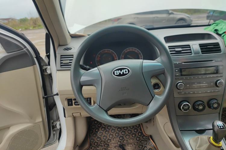 Used BYD L3 2012 1.5L Manual Comfort Edition Steering Wheel
