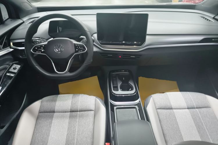 Used Volkswagen ID.4 CROZZ 2025 Pure Edition
