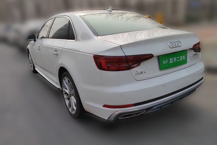 Used Audi A4L 2019 40 TFSI Fashion Version China V