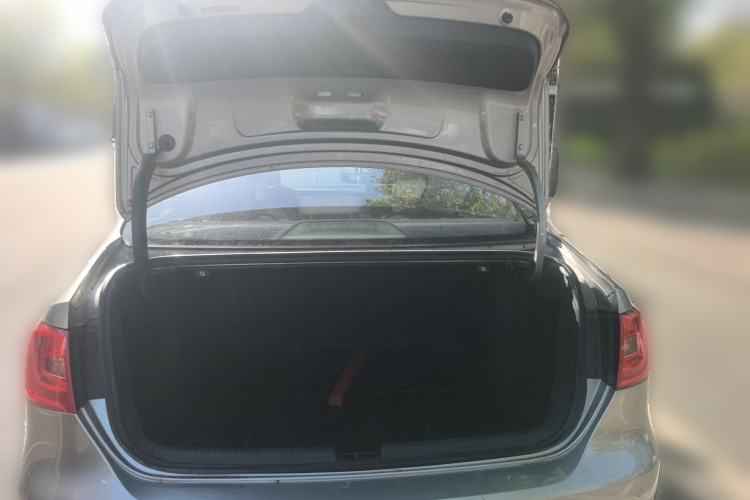 Used Volkswagen Sagitar 2014 1.6L Automatic Comfort Model Trunk