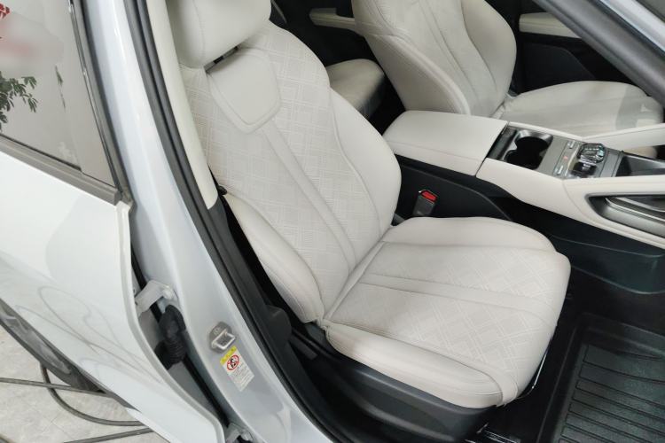 Used BYD Yuan UP 2024 401 km Active Version