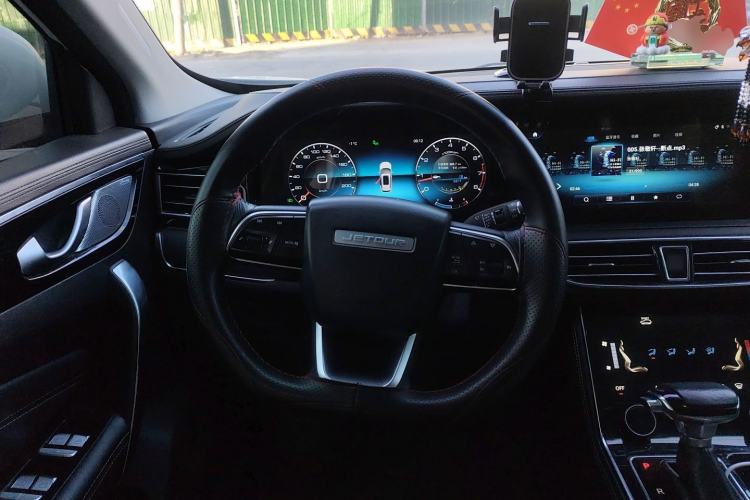 Used JETOUR X90 2019 1.5T Automatic Enjoyment Model 6 Seats Emission Standard China V
