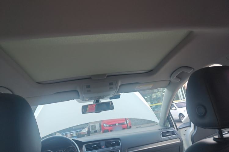 Used Volkswagen Golf 2016 230TSI Automatic Luxury Version