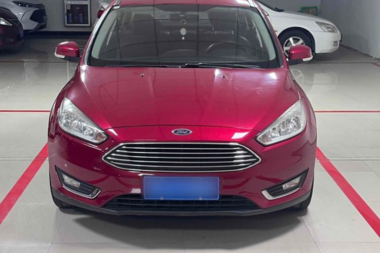 Used Ford Focus 2015 Sedan EcoBoost 125 Automatic Supreme Style Edition