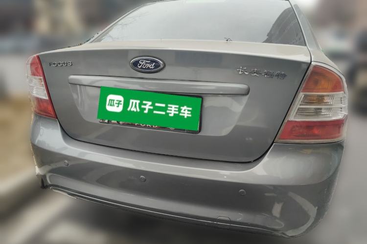 Used Ford Focus 2011 Sedan 1.8L Automatic Fashion Edition
