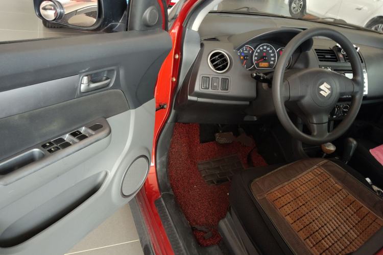 Used Suzuki Swift 2014 1.5L Automatic Fashion Edition