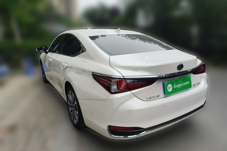 Used Lexus ES 2023 200 Excellence Edition