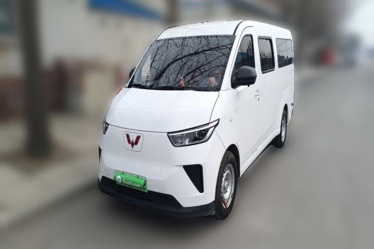 Used Wuling Yangguang 2025 Model 400km Bus Edition—Comfort Edition