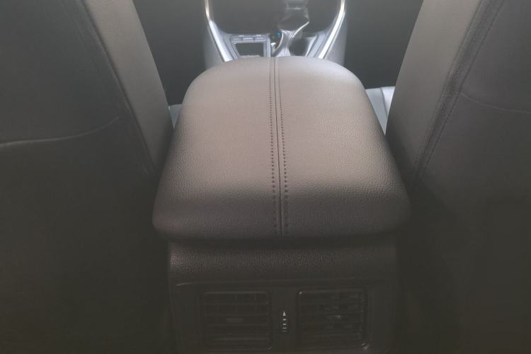 Used Toyota RAV4 2023 2.0L CVT Two-Wheel Drive Fashion Plus Edition