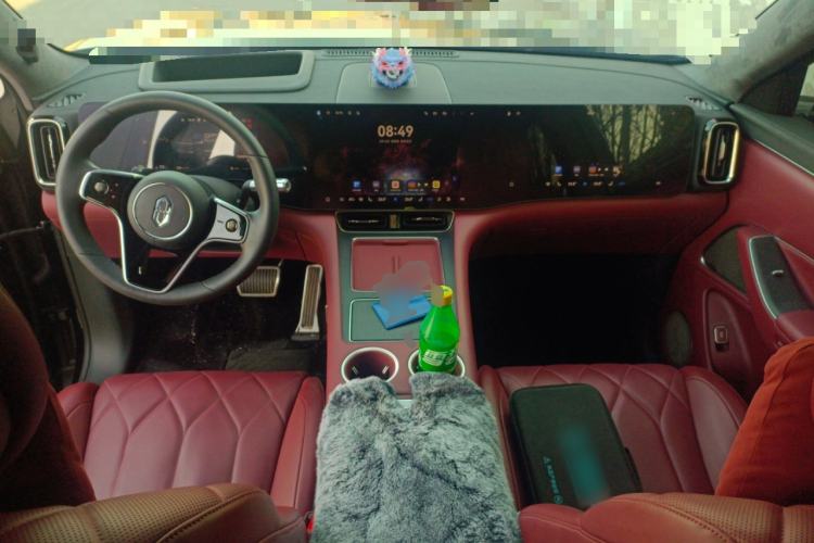 Used Hima AITO M8 2025 Extended-Range Max+ Version 53.4 kWh 6-Seater Edition
