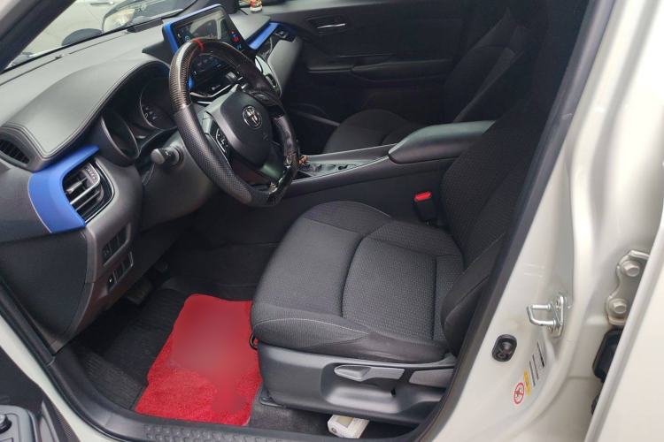 Used Toyota C-HR 2018 2.0L Elite Edition China V standard Left Front Seat
