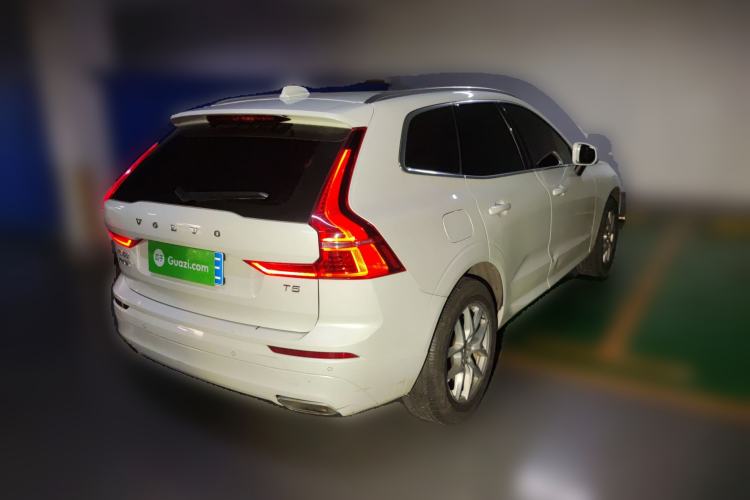 Used Volvo XC60 2019 T5 4x4 Smart Edition China V Standard Rear Right 45 Deg