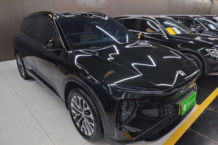 Used Nio ES6 2024 75 kWh Exterior 1
