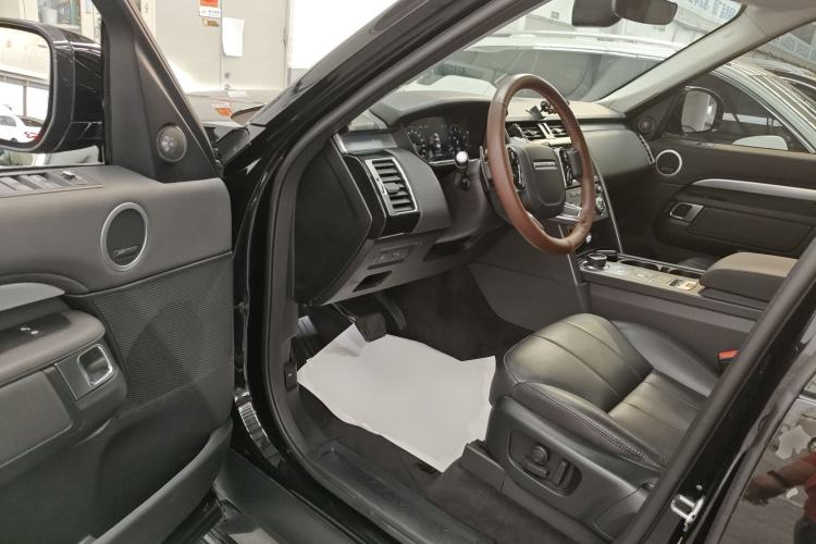 Used Land Rover Discovery 2020 3.0 SC V6 30th Anniversary Special Edition