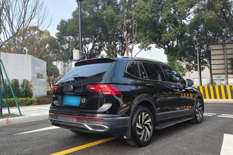 Used Volkswagen Tiguan L 2022 330TSI Automatic Two-Wheel Drive Smart Edition