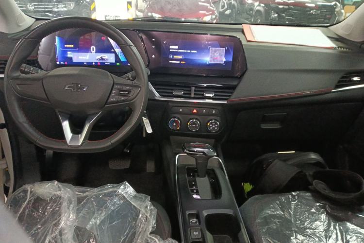 Used Chevrolet Trax 2023 Encore RS 1.5T CVT Cool