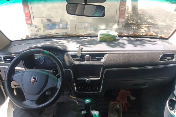 Used Jinbei Hiace X30 2023 1.5L Business-Style Passenger Van 5/6/7-Seater Non-Air-Conditioned Version SWC15M
