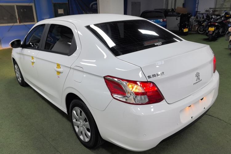 Used Peugeot 301 2014 1.6L Manual Comfort Edition