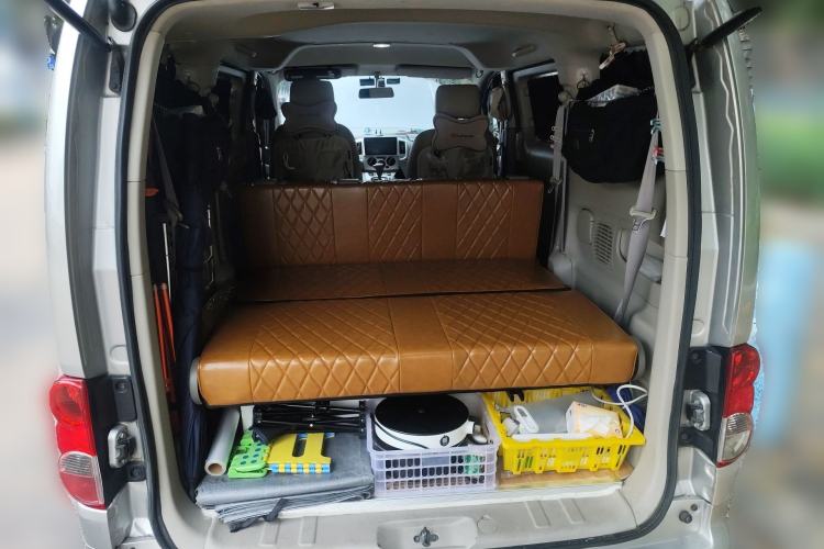 Used Nissan NV200 2016 Revised Version 1.6L CVT Luxury Edition Trunk