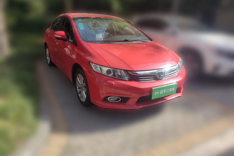 Used Honda Civic 2012 1.8L automatic luxury edition Front Right 45 Deg