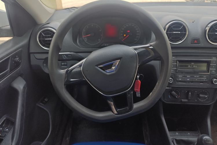 Used Jetta VA3 2019 1.5L Manual Entry-Level Version Steering Wheel