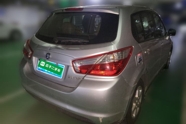 Used Venucia R50 2012 1.6L Automatic Prestige Edition
