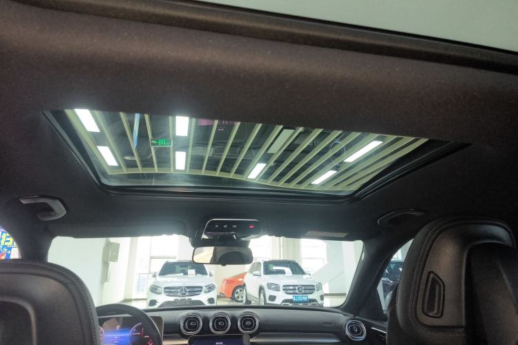 Used Mercedes-Benz C-Class New Energy 2024 Facelift C 350 eL
