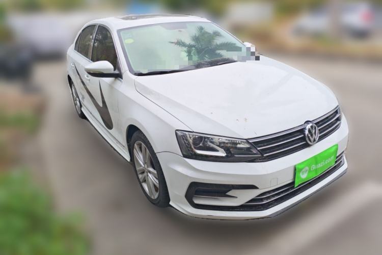 Used Volkswagen Sagitar 2018 280TSI DSG Ignite Edition Front Right 45 Deg