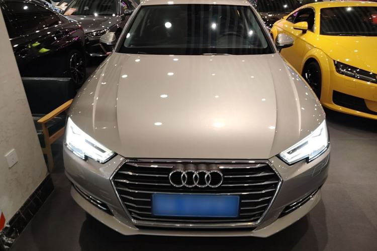 Used Audi A4L 2017 45 TFSI quattro Style Edition
