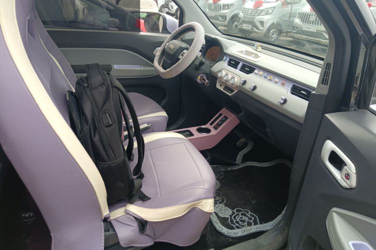 Used Chery QQ Ice Cream 2022 120km Conical Shape Lithium Iron Phosphate Right Front Seat