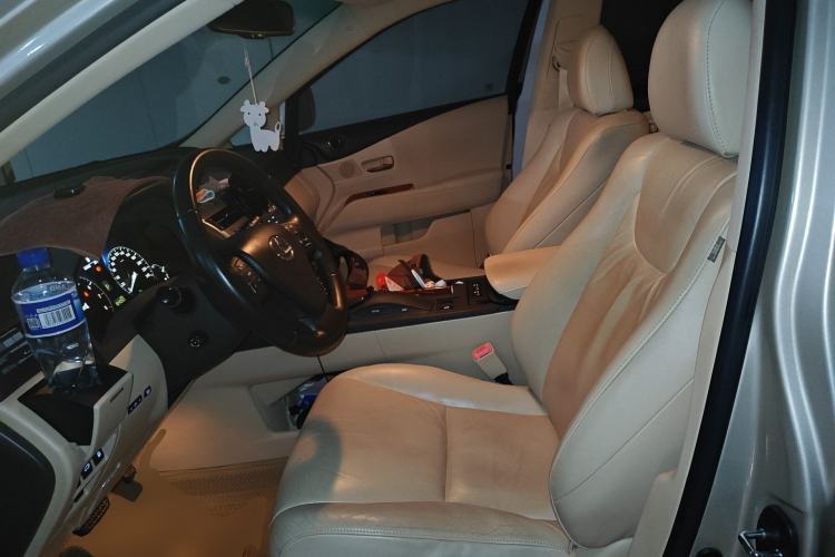 Used Lexus RX Classic 2011 270 Luxury Edition Left Front Seat