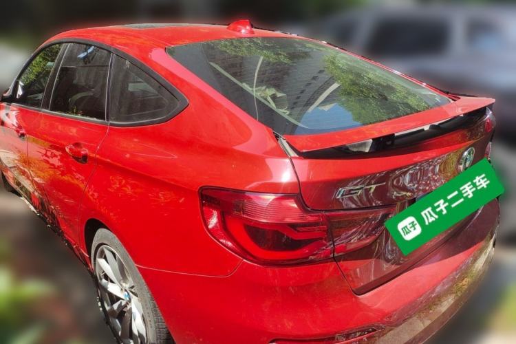 Used BMW 3 Series GT 2018 320i Sport Edition
