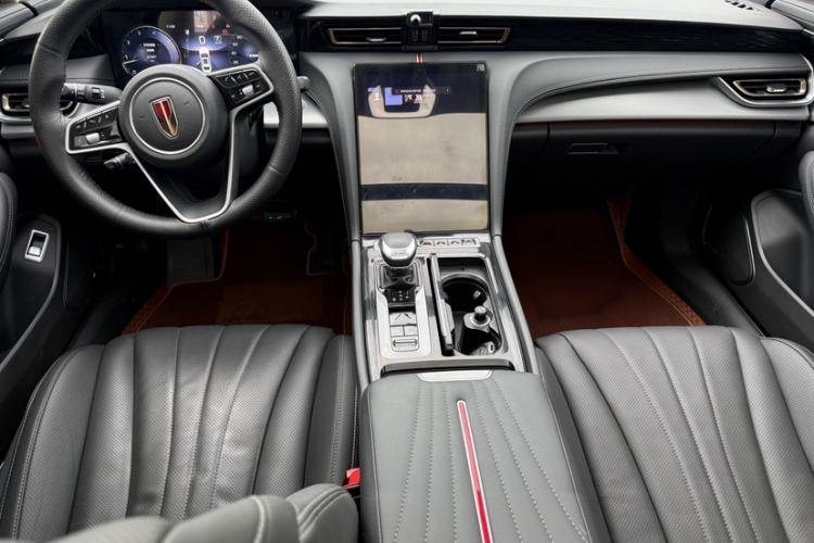 Used Hongqi H5 2024 2.0T Automatic Smart Connect Flagship Edition Interior 5