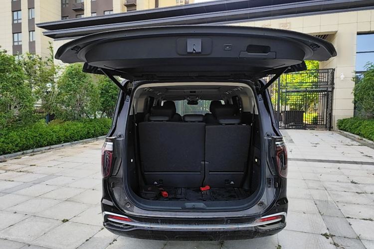 Used Hongqi HQ9 PHEV 2024 2.0T Four-Wheel Drive Business Edition
