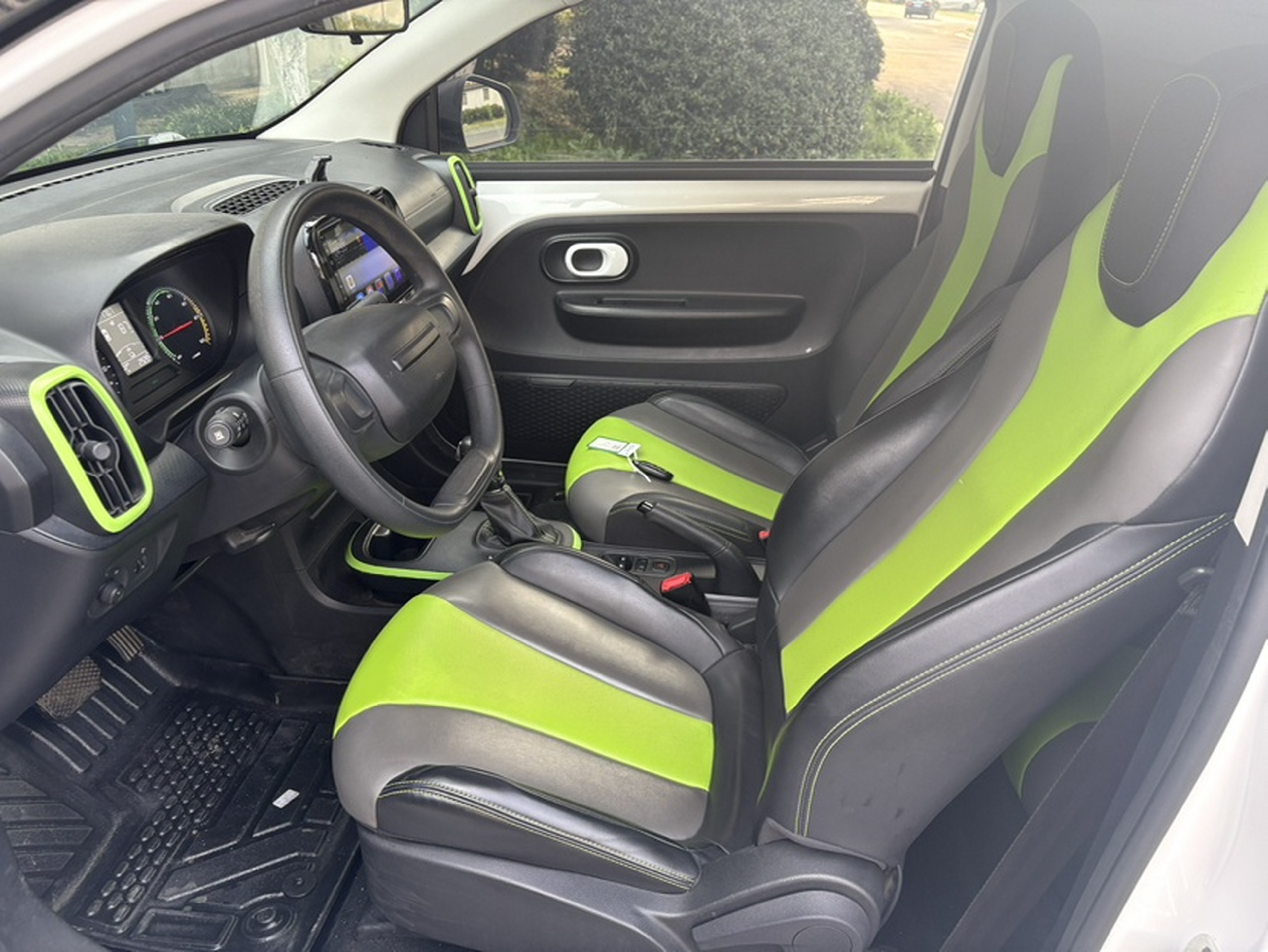 Interior delantero