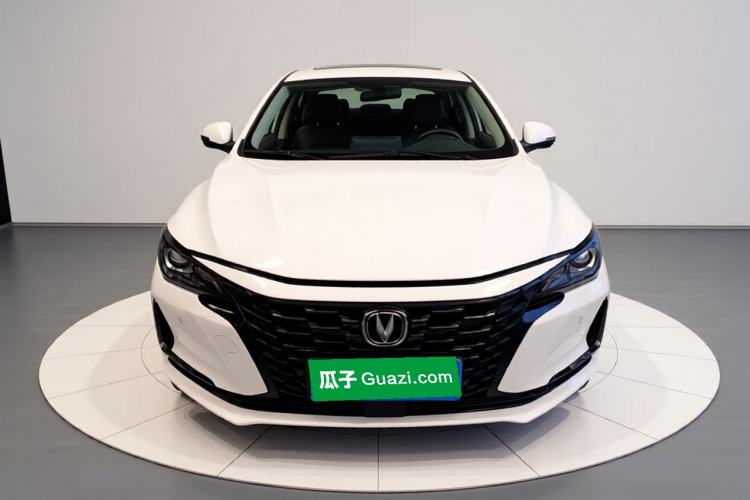 Used CHANGAN Ruicheng CC 2022 Blue Whale Edition 1.5T DCT Luxury Model Front