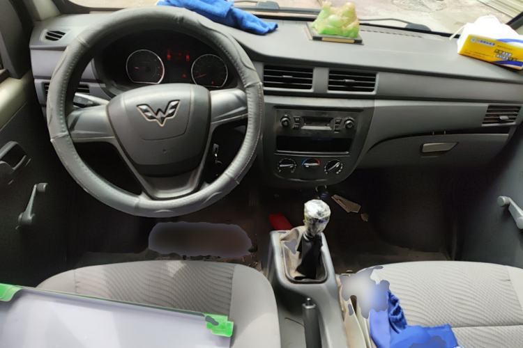 Used Wuling Zhiguang 2015 1.2L S Practical Model LSI