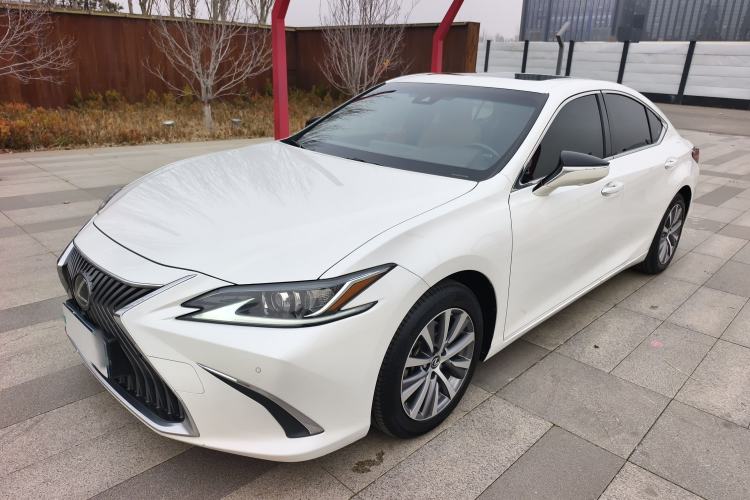 Used Lexus ES 2020 200 Excellence Edition
